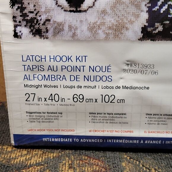 Wonderart Midnight Wolves Latch Hook Kit, 27" X 40"- NIP - Picture 2 of 2